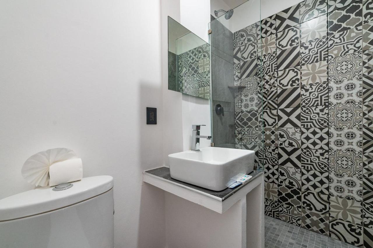Mi Querida Maribel Hotel Санта-Крус-Хуатулко Экстерьер фото